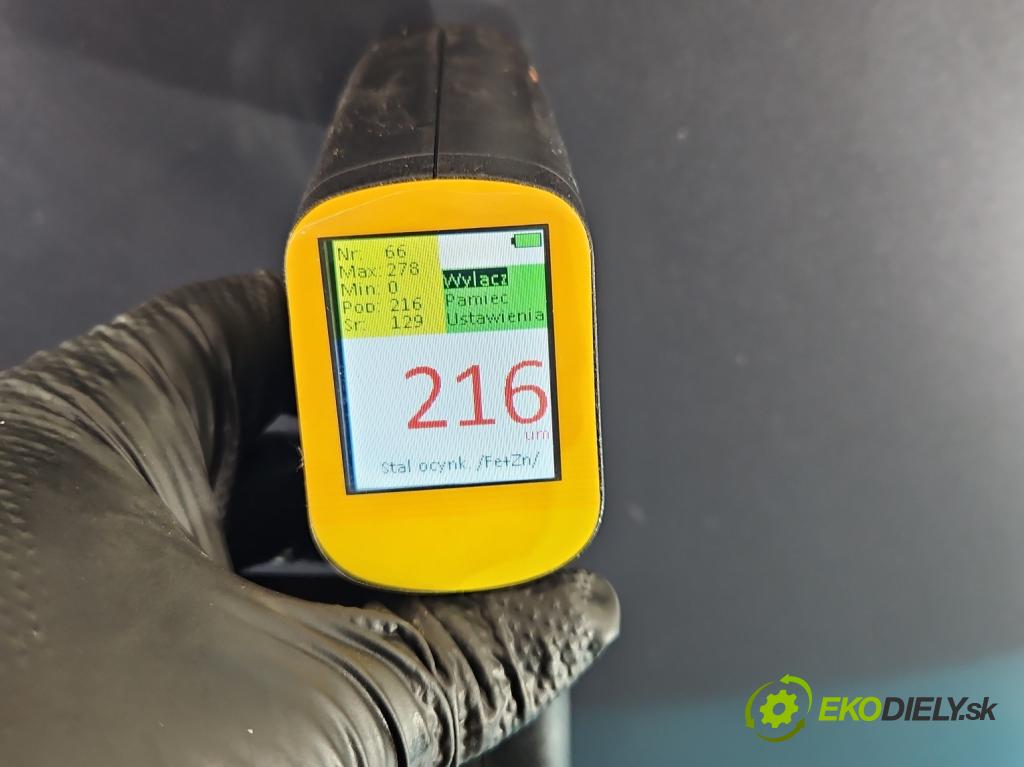 Ford Focus Mk3 2010-2018 1.6 tdci 95 HP manual 70 kW 1560 cm3 5- kapota predná