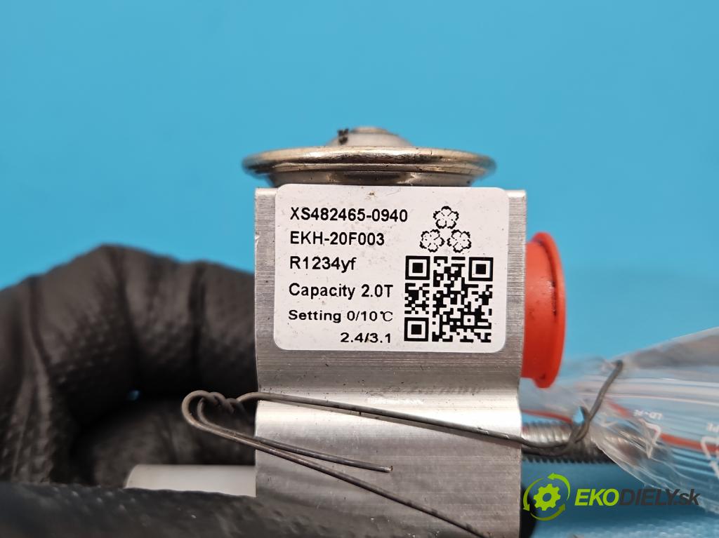 Opel Grandland 2017–2024 1.2 T 131 HP automatic 96 kW 1199 cm3 5- ventil rozšírenie: klimatizácie XS482465-0940