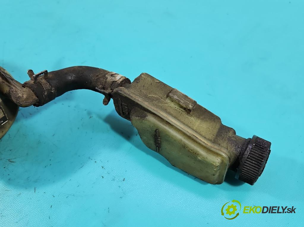 Mazda 3 I BK 2003-2009 1.6 citd 109 HP manual 80 kW 1560 cm3 4- čerpadlo posilovač  (Servočerpadlo)