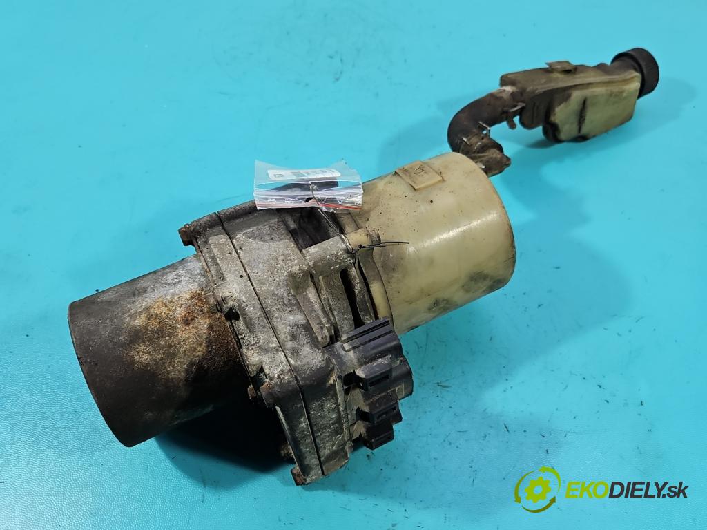 Mazda 3 I BK 2003-2009 1.6 citd 109 HP manual 80 kW 1560 cm3 4- čerpadlo posilovač  (Servočerpadlo)