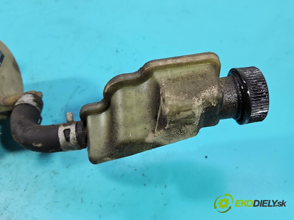 Mazda 3 I BK 2003-2009 1.6 citd 109 HP manual 80 kW 1560 cm3 4- čerpadlo posilovač  (Servočerpadlo)