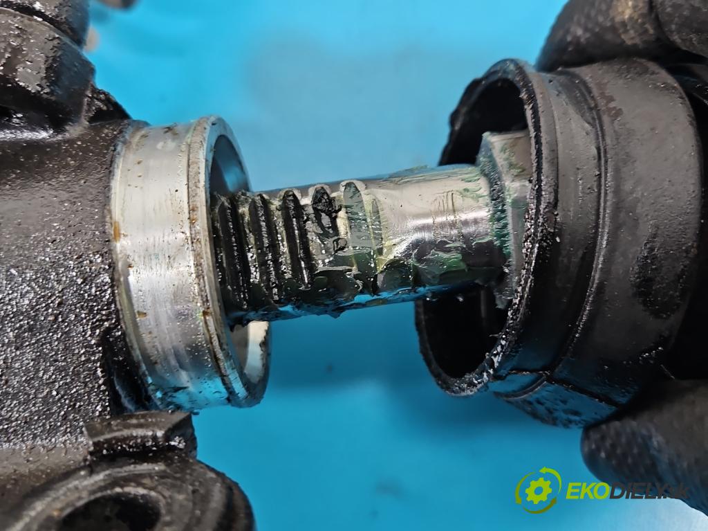 Mazda 3 I BK 2003-2009 1.6 citd 109 HP manual 80 kW 1560 cm3 4- Ozubené kolo: volant