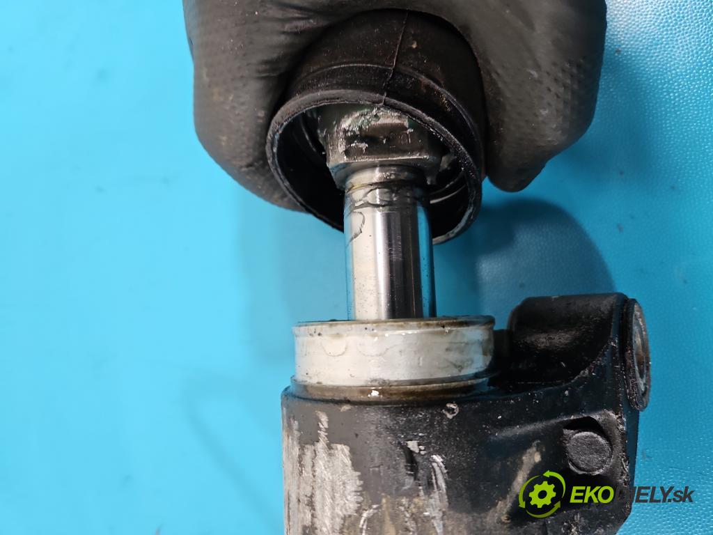 Mazda 3 I BK 2003-2009 1.6 citd 109 HP manual 80 kW 1560 cm3 4- Ozubené kolo: volant