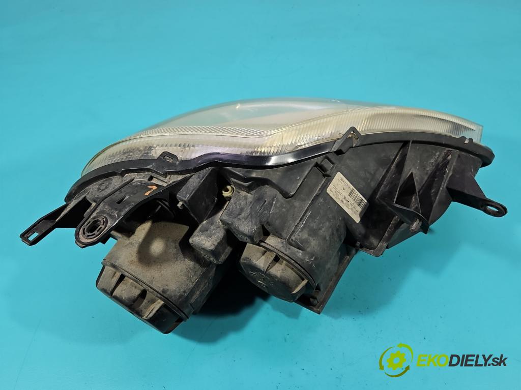 Citroen C8 2002-2014 2.0 hdi 107 HP manual 79 kW 1997 cm3 5- Reflektor: ľavý 1494316080 (Kľučka dverí ostatné)