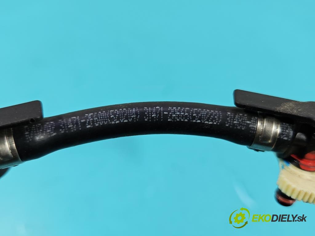 Hyundai I30 II 2012-2016 1.6 crdi 110 HP manual 81 kW 1582 cm3 5- rúrka palivovy