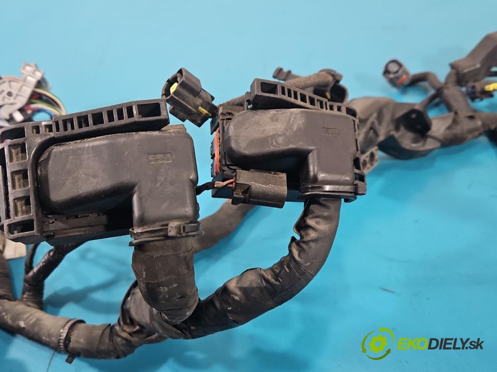 Hyundai I30 II 2012-2016 1.6 crdi 110 HP manual 81 kW 1582 cm3 5- Zväzok: motora 91460-A6090