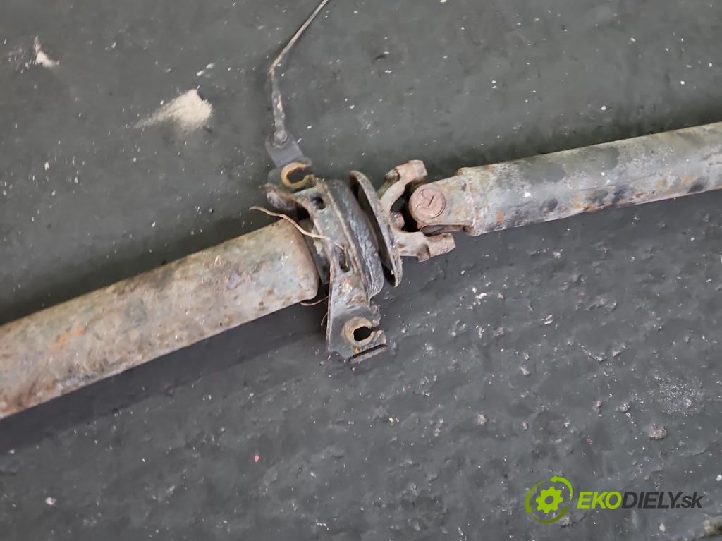 Mazda Tribute I 2000-2007 2.0 16V 124hp manual 91 kW 1989 cm3 5- Hřídel: zadné YL84-4602-CJ (Kardaňový hriadeľ)