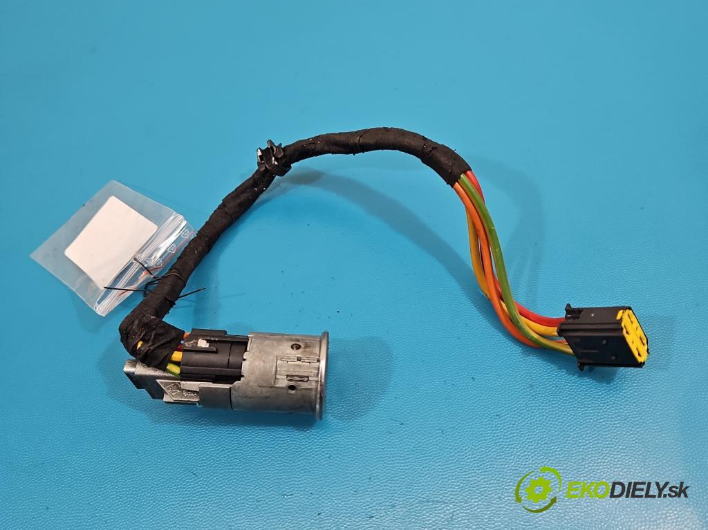 Renault Thalia I 1998-2009 1.2 16V 75 hp manual 55 kW 1149 cm3 4- spínací skříňka  (Spínací skříňka)