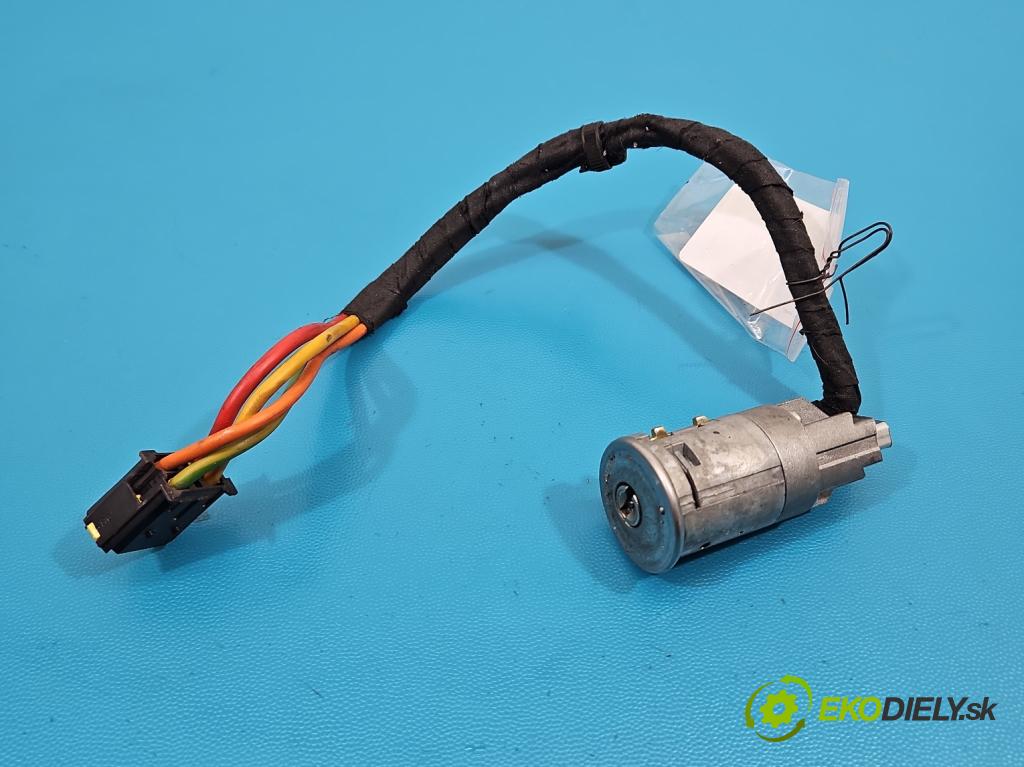 Renault Thalia I 1998-2009 1.2 16V 75 hp manual 55 kW 1149 cm3 4- spínací skříňka  (Spínací skříňka)