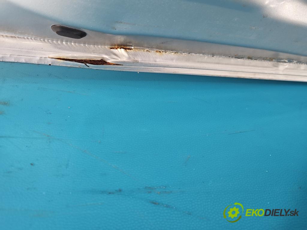 Renault Thalia I 1998-2009 1.2 16V 75 hp manual 55 kW 1149 cm3 4- zadní kufrové dveře  (Zadní kapota (kufr))