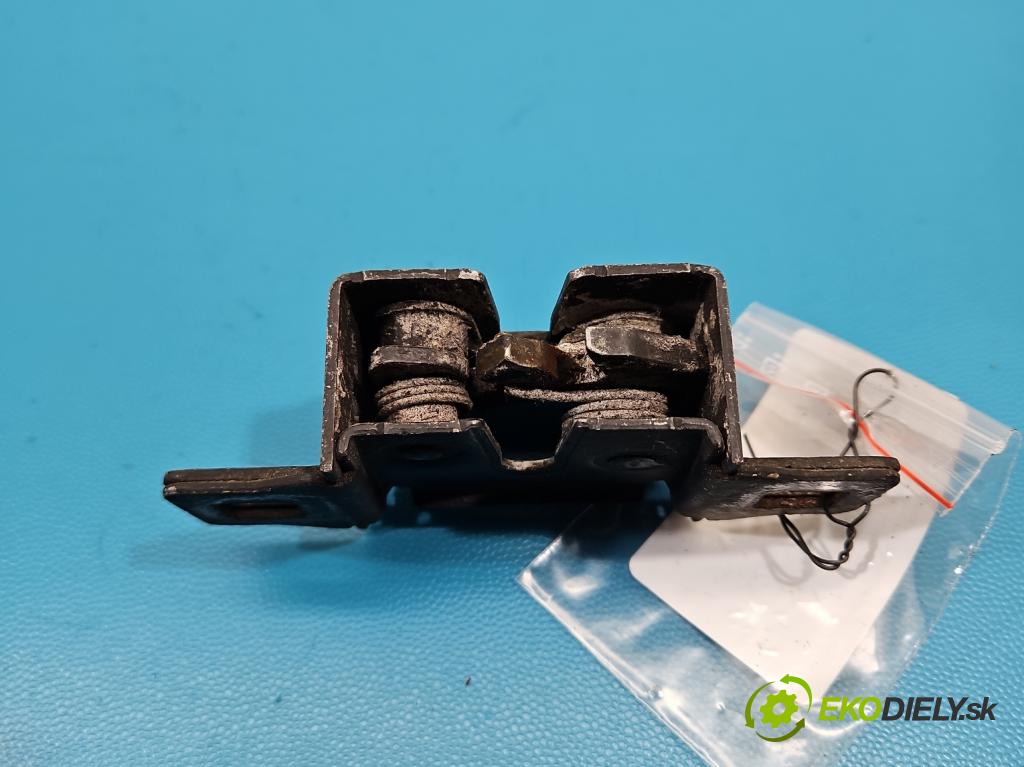 Jaguar XE X760 2015-2024 2.0d 179KM automatic 132 kW 1999 cm3 4- zámok kapoty 5H22-16700-BD