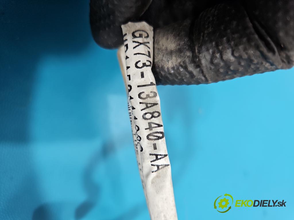 Jaguar XE X760 2015-2024 2.0d 179KM automatic 132 kW 1999 cm3 4- rúrka systému chladenia 1321262A