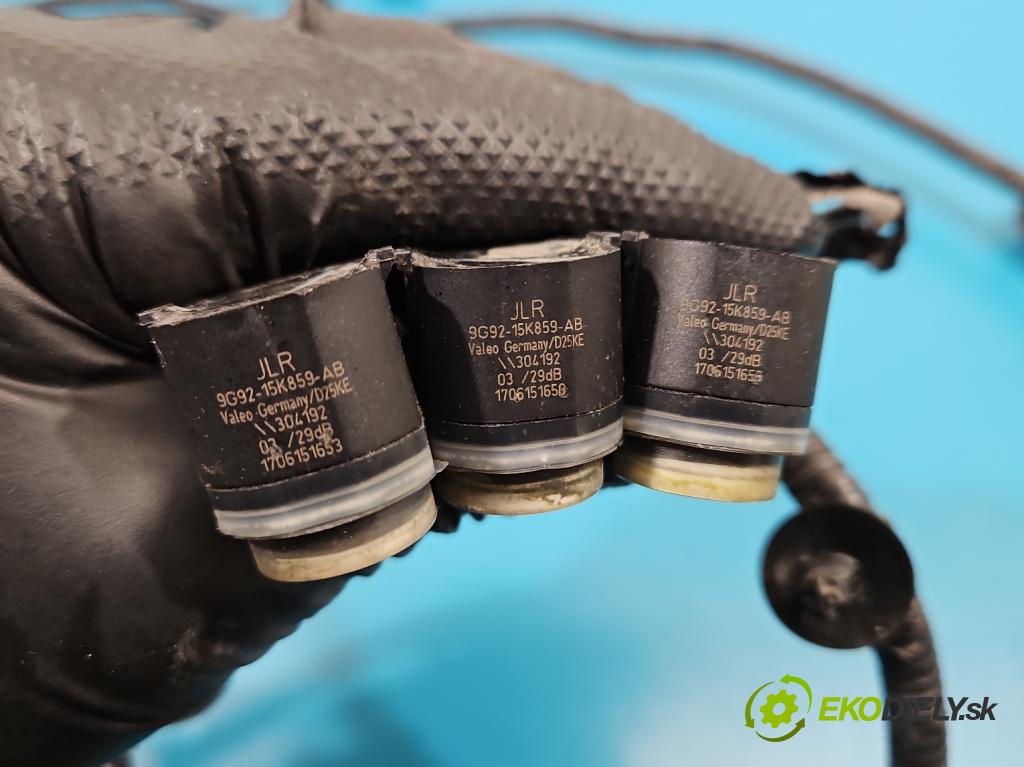 Jaguar XE X760 2015-2024 2.0d 179KM automatic 132 kW 1999 cm3 4- snímač parkování GX73-15B484-AD