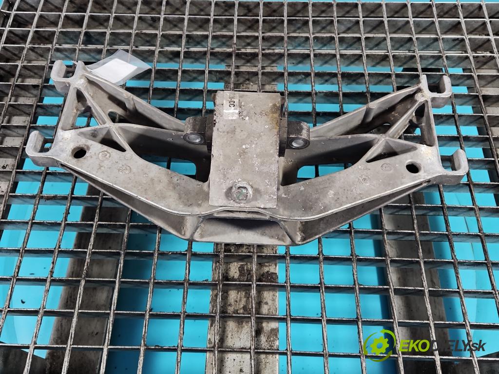 Jaguar XE X760 2015-2024 2.0d 179KM automatic 132 kW 1999 cm3 4- Tlapka: převodovky stupňová GX73-5060-CB