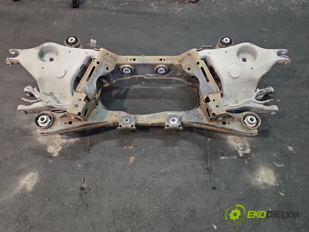 Jaguar XE X760 2015-2024 2.0d 179KM automatic 132 kW 1999 cm3 4- zadna výstuha  (Výstuha zadná)