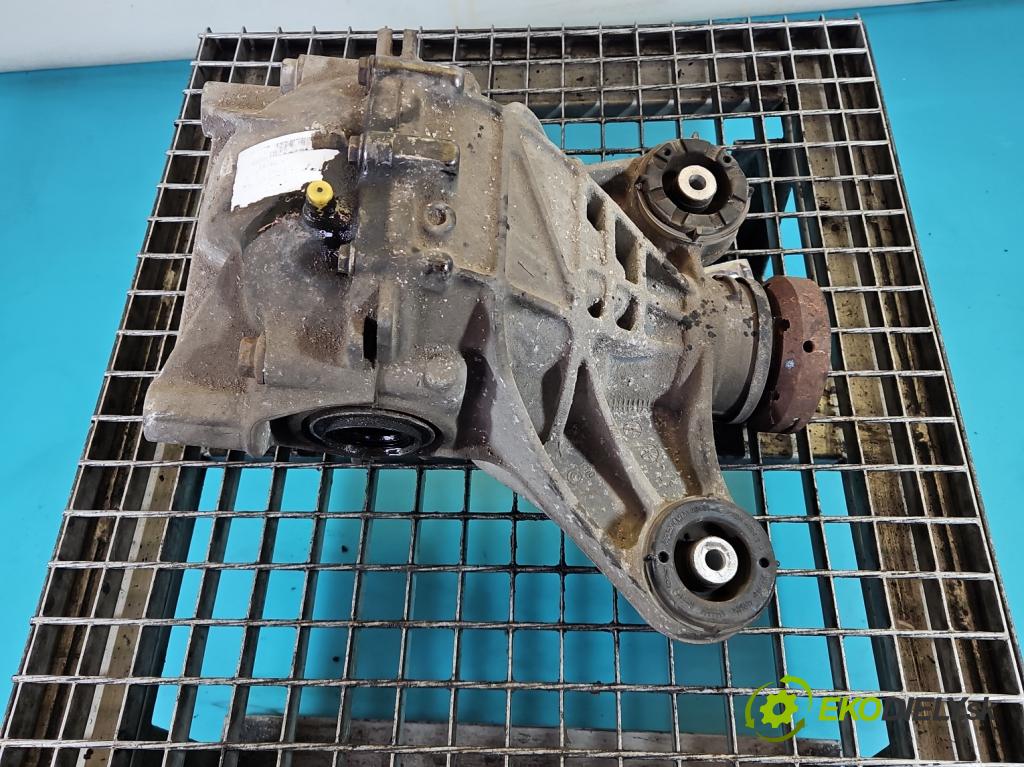 Jaguar XE X760 2015-2024 2.0d 179KM automatic 132 kW 1999 cm3 4- Most: zadní: