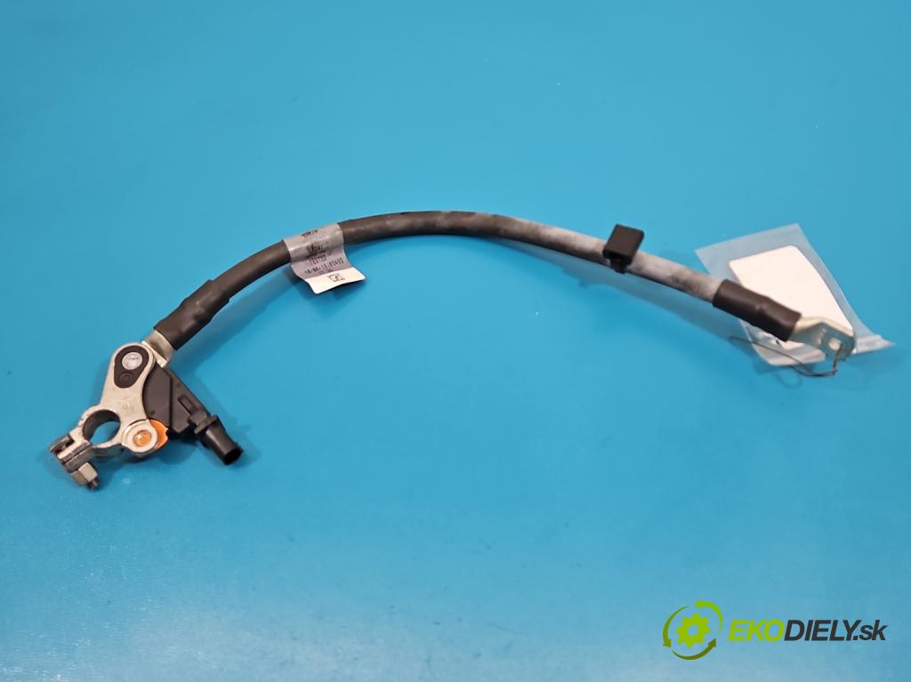 Jaguar XE X760 2015-2024 2.0d 179KM automatic 132 kW 1999 cm3 4- kontakt mínus: GX73-14301-AD