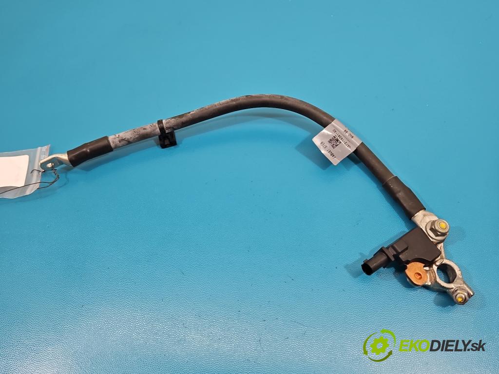 Jaguar XE X760 2015-2024 2.0d 179KM automatic 132 kW 1999 cm3 4- kontakt mínus: GX73-14301-AD