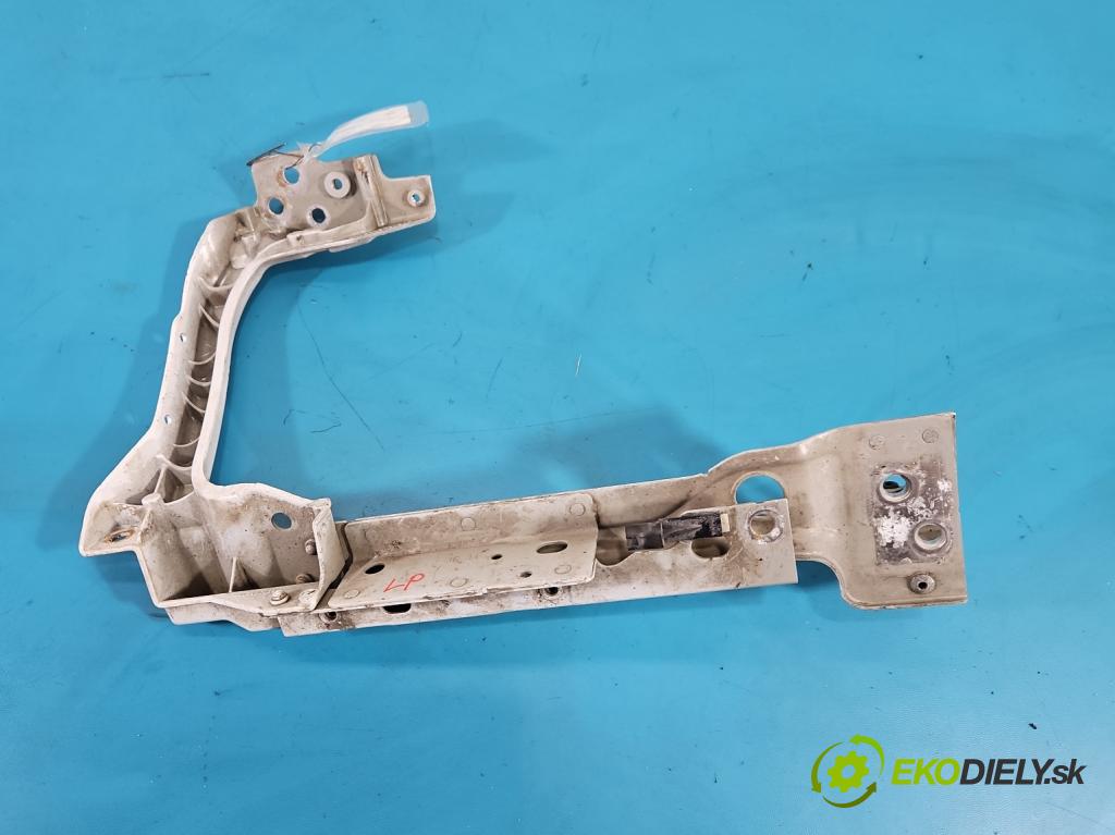 Jaguar XE X760 2015-2024 2.0d 179KM automatic 132 kW 1999 cm3 4- pas predný 3210050 (Výstuha predná)