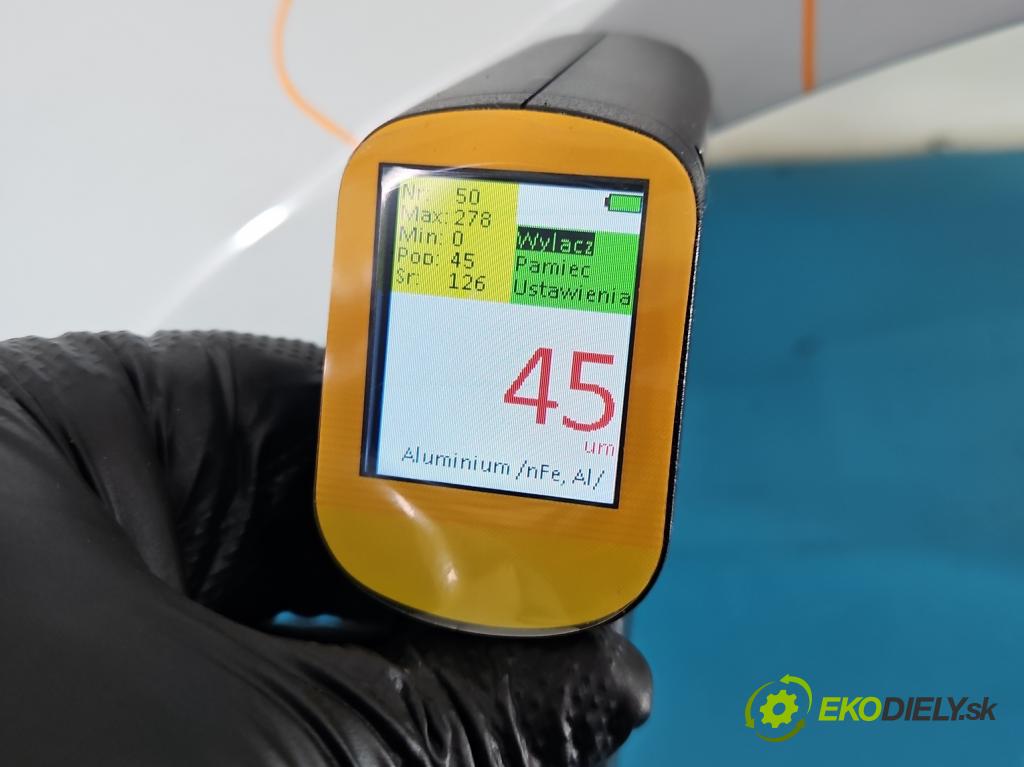 Jaguar XE X760 2015-2024 2.0d 179KM automatic 132 kW 1999 cm3 4- blatnik přední levý  (Levý přední blatník)