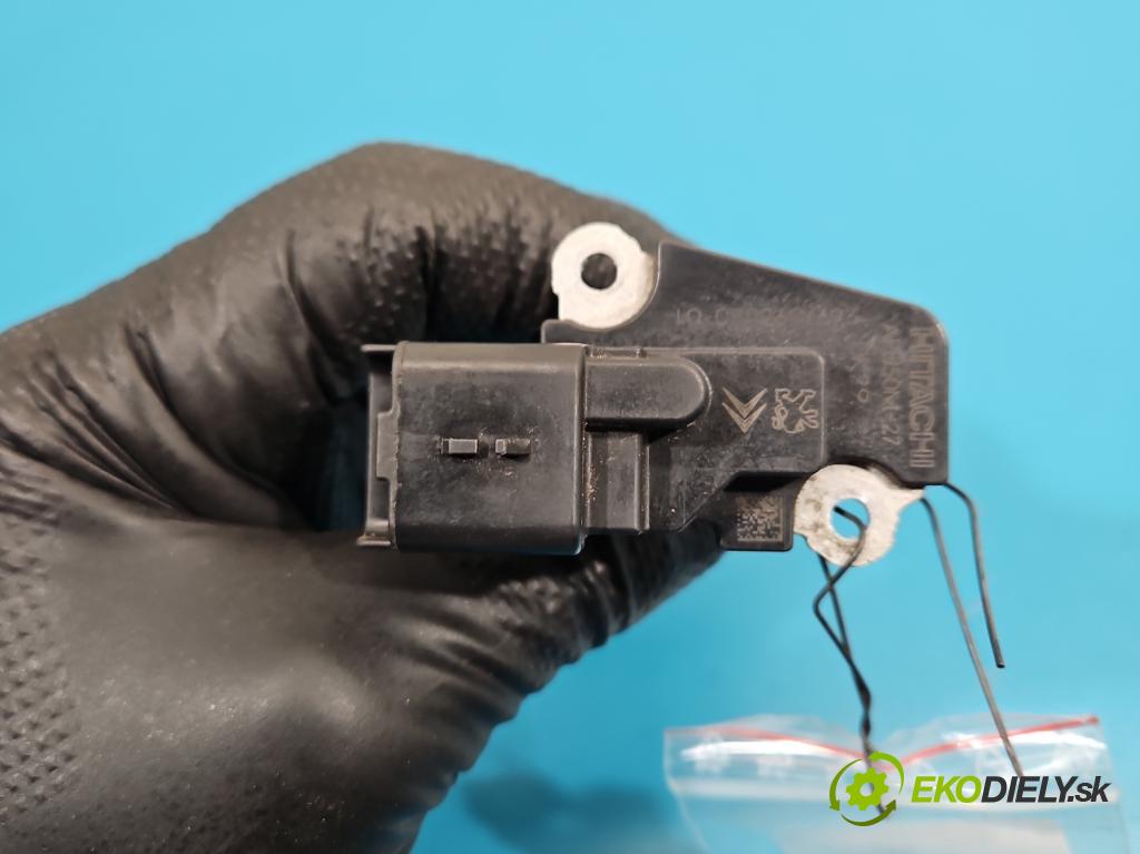 Jaguar XE X760 2015-2024 2.0d 179KM automatic 132 kW 1999 cm3 4- váha vzduchu AFH50M-27 (Snímač hmotnosti vzduchu)