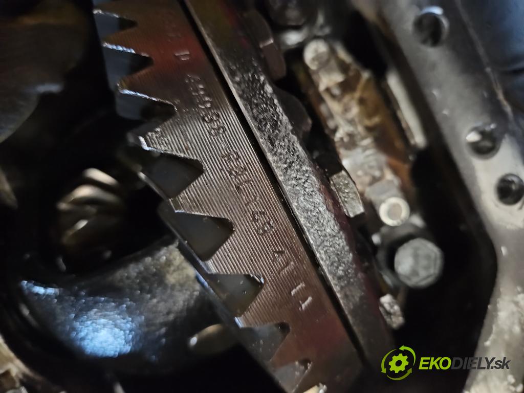 Mazda Tribute I 2000-2007 2.0 16V 124hp manual 91 kW 1989 cm3 5- Most: zadní: