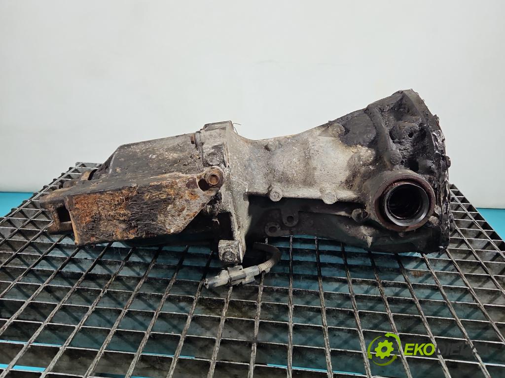 Mazda Tribute I 2000-2007 2.0 16V 124hp manual 91 kW 1989 cm3 5- Most: zadní: