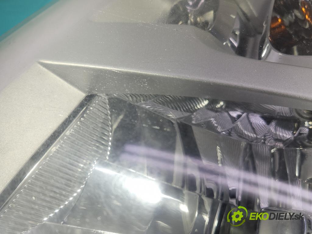 Ford Transit Mk7 2006-2013 2.4 tdci 116 HP manual 85 kW 2402 cm3 5- Reflektor: ľavý  (Kľučka dverí ostatné)