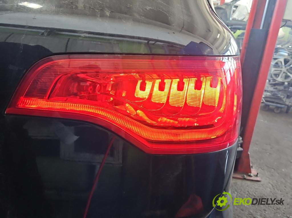 Audi Q7 2005-2015 4.2 TDI 326KM automatic 240 kW 4134 cm3 5- svetlo / reflektor zadné pravé 4L0945094G (Kľučka dverí ostatné)