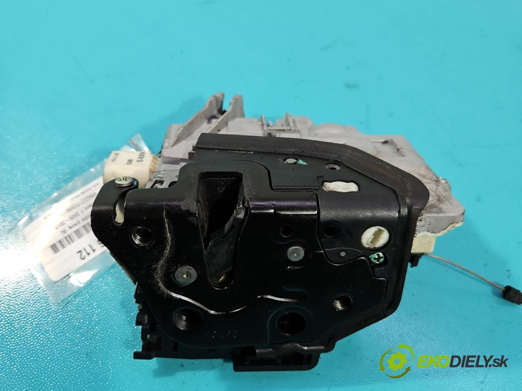 Seat Leon II 2005-2012 1.6 SR 102 HP manual 75 kW 1595 cm3 5- zámok predné pravý 1P1837016