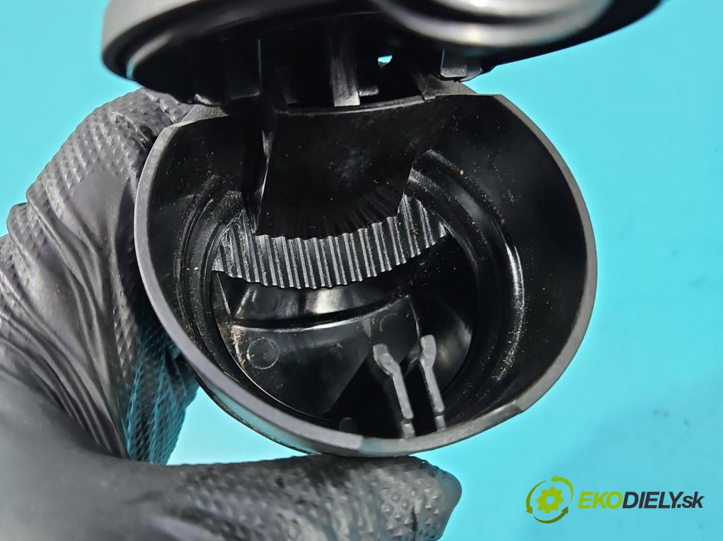 Seat Leon II 2005-2012 1.6 SR 102 HP manual 75 kW 1595 cm3 5- kastlík 5P0857962A