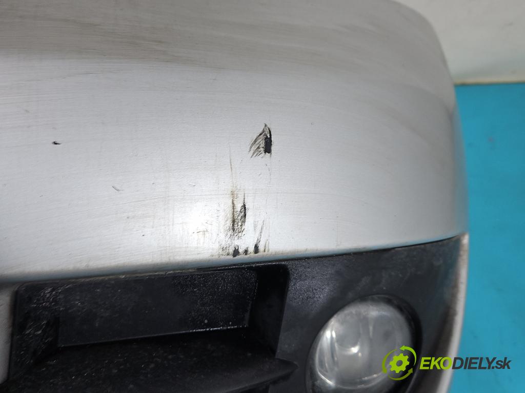 Renault Thalia I 1998-2009 1.2 16V 75 HP manual 55 kW 1149 cm3 4- nárazník predné 8200445993 (Kľučka dverí ostatné)