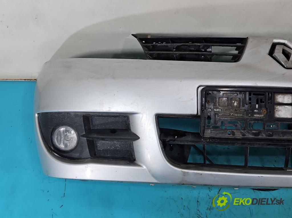 Renault Thalia I 1998-2009 1.2 16V 75 HP manual 55 kW 1149 cm3 4- nárazník predné 8200445993 (Kľučka dverí ostatné)