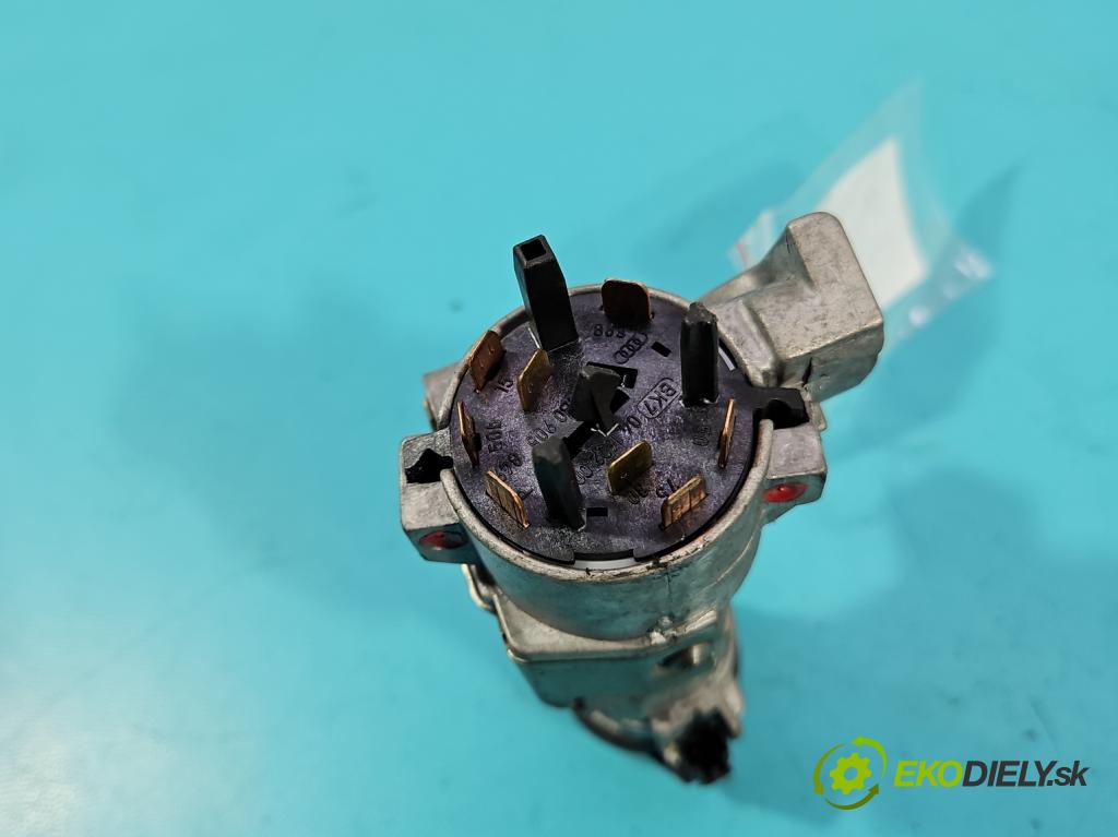 Seat Exeo 2.0 tdi 143 HP manual 105 kW 1968 cm3 5- Spínačka 4B0905851Q (Spínacia skrinka)