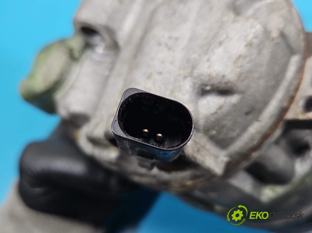 Seat Exeo 2.0 tdi 143 hp manual 105 kW 1968 cm3 5- Kompresor: klíma 4F0260805AN (Kompresor klimatizace)