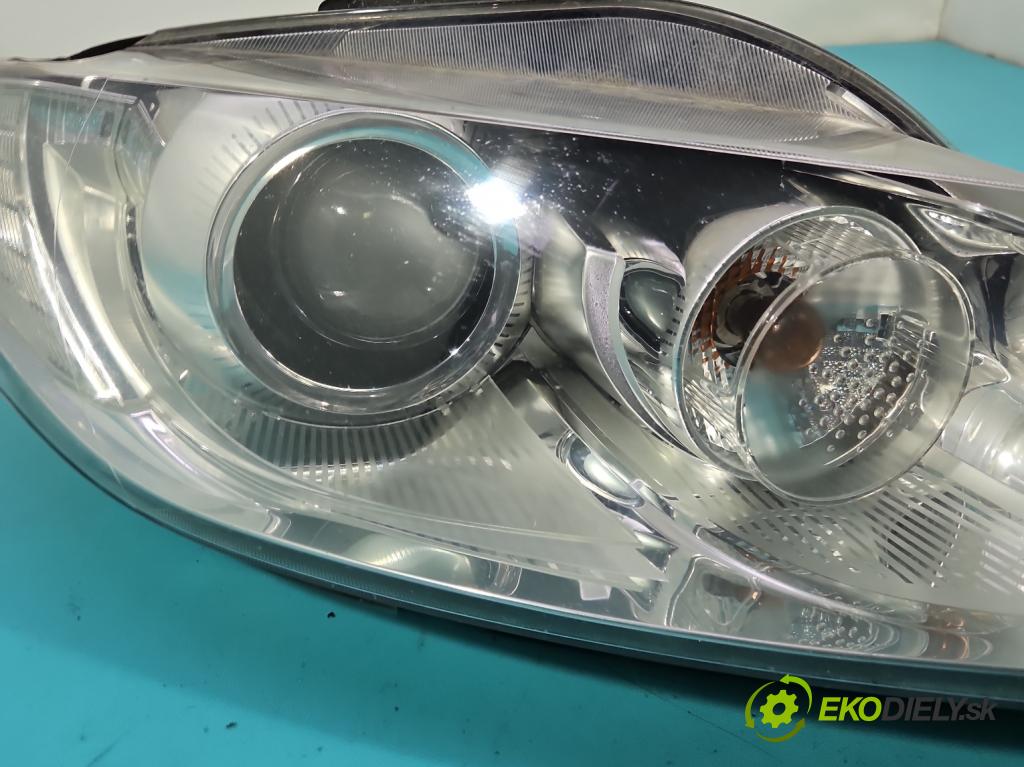 Seat Exeo 2.0 tdi 143 HP manual 105 kW 1968 cm3 5- Reflektor: pravý 3R1941008D (Svetlo predné pravé)