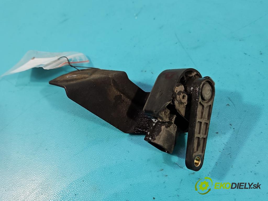 Seat Exeo 2.0 tdi 143 HP manual 105 kW 1968 cm3 5- snímač nastavenia xenon 8E0907503 (Snímač)