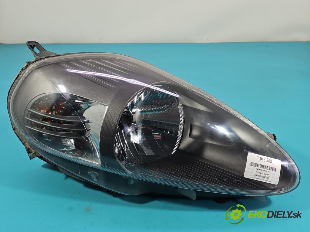 Fiat Punto Grande 1.4 T 120 HP manual 88 kW 1368 cm3 5- Reflektor: pravý  (Svetlo predné pravé)