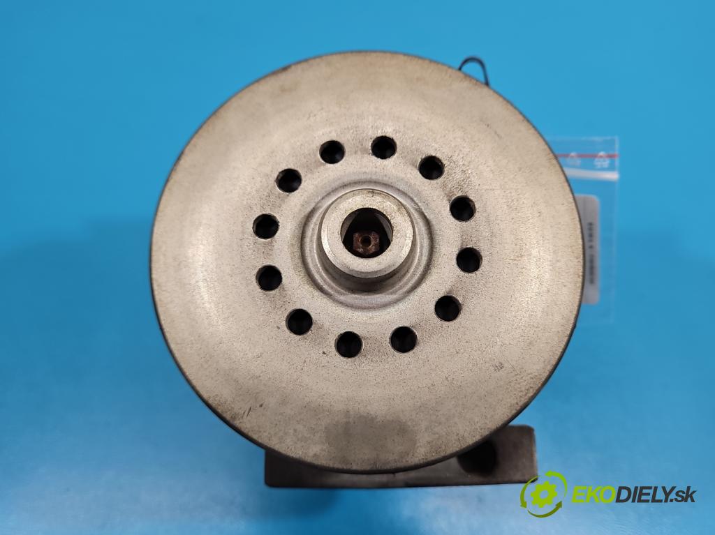 Fiat Punto Grande 1.4 T 120 hp manual 88 kW 1368 cm3 5- Kompresor: klíma 51794515 (Kompresor klimatizace)