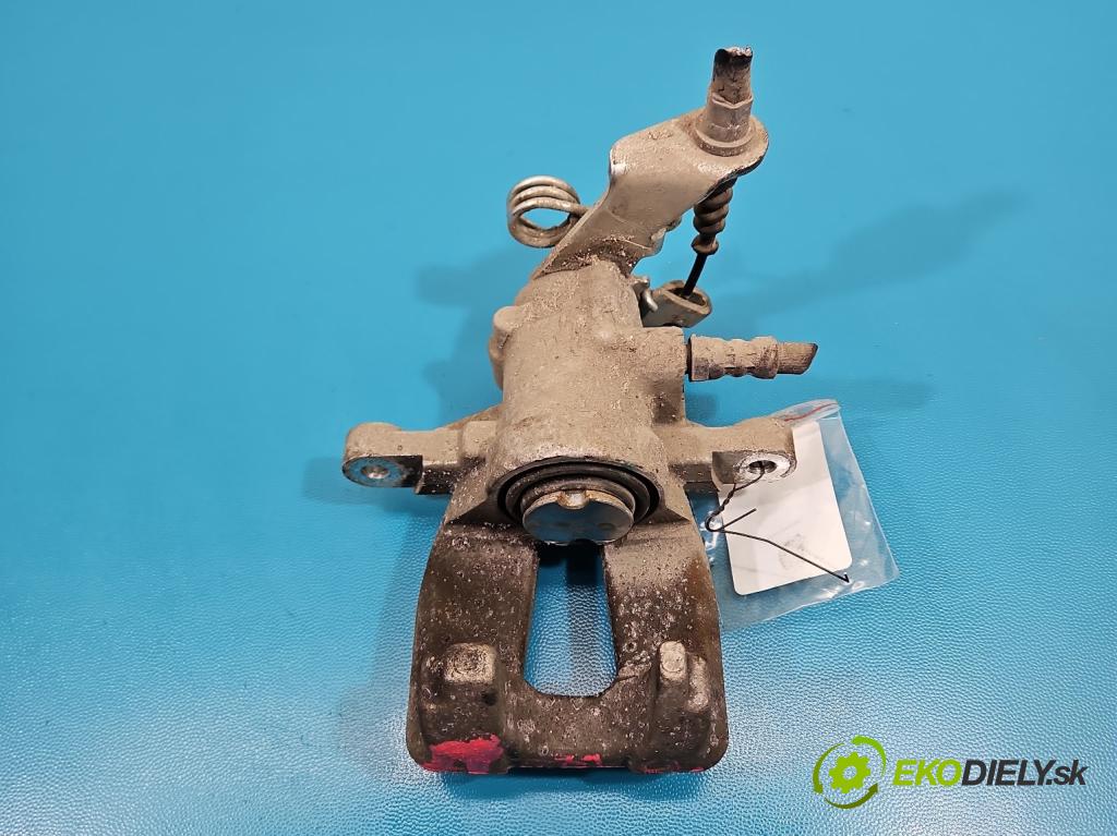 Fiat Punto Grande 1.4 T 120 HP manual 88 kW 1368 cm3 5- brzdič zadné ľavý  (Kľučka dverí ostatné)