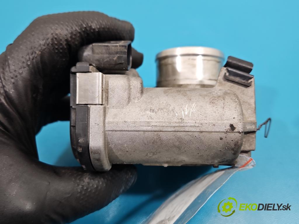 Fiat Punto Grande 1.4 T 120 HP manual 88 kW 1368 cm3 5- klapka 0280750137 (Škrtiaca klapka)