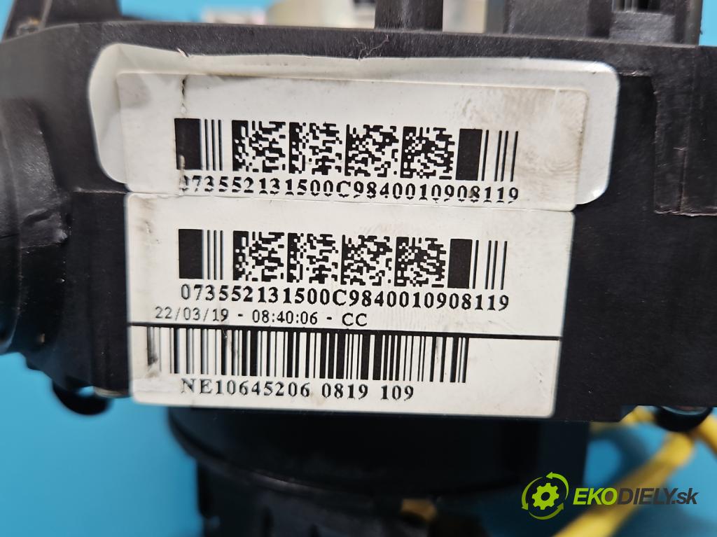 Fiat Punto Grande 1.4 T 120 HP manual 88 kW 1368 cm3 5- prepínač komplex: 735521315 (Prepínacie páčky pod volantom)