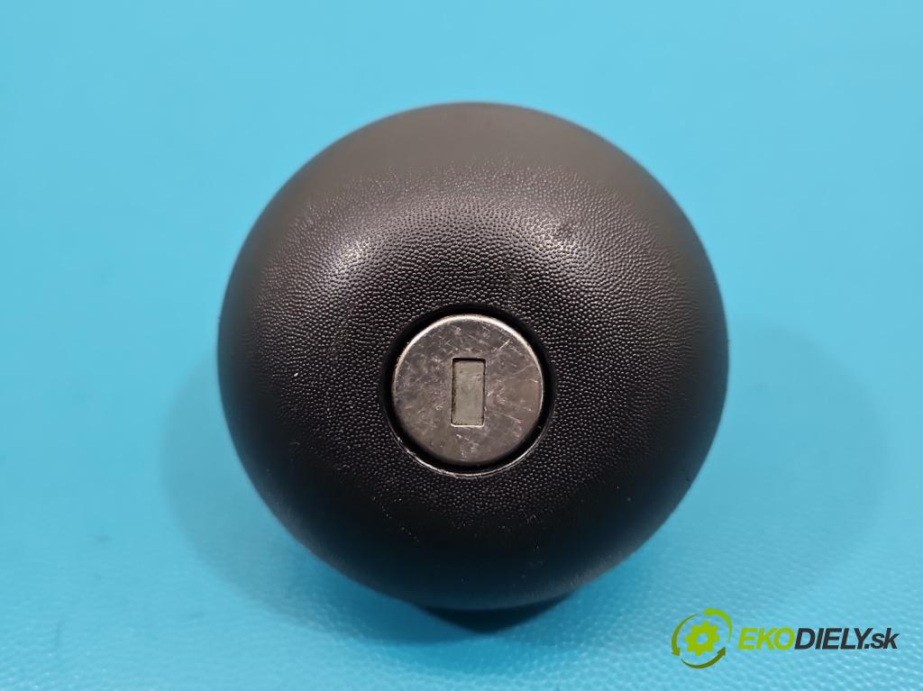 Renault Twingo II 2007-2014 1.2 8V 58 HP manual 43 kW 1149 cm3 3- riadiaca jednotka motora 8200774747