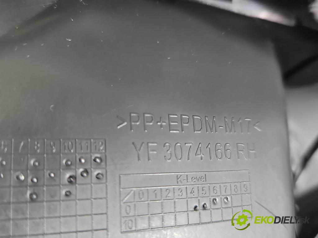 Opel Insignia B 2017-2022 2.0 cdti 209KM automatic 154 kW 1956 cm3 5- Tapacír: dveře přední pravé