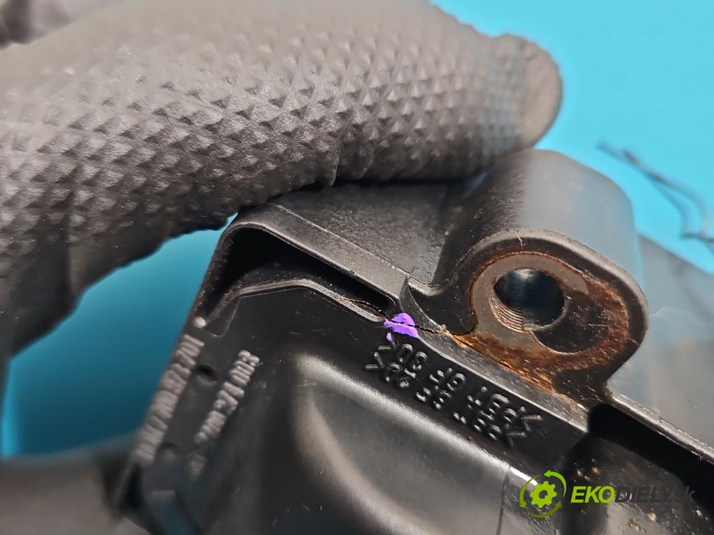 Renault Twingo II 2007-2014 1.2 8V 58 hp manual 43 kW 1149 cm3 3- cívka zapalovací 7700873701 (Zážehová cívka)