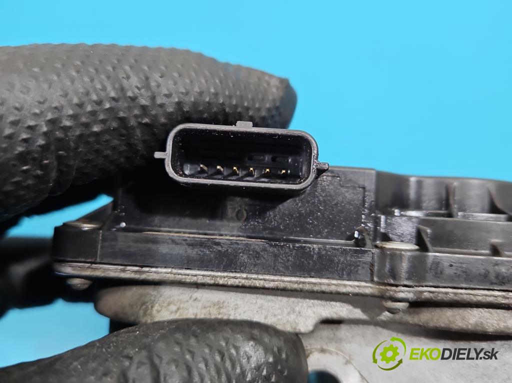 Renault Twingo II 2007-2014 1.2 8V 58 HP manual 43 kW 1149 cm3 3- klapka 8200503217B (Škrtiaca klapka)