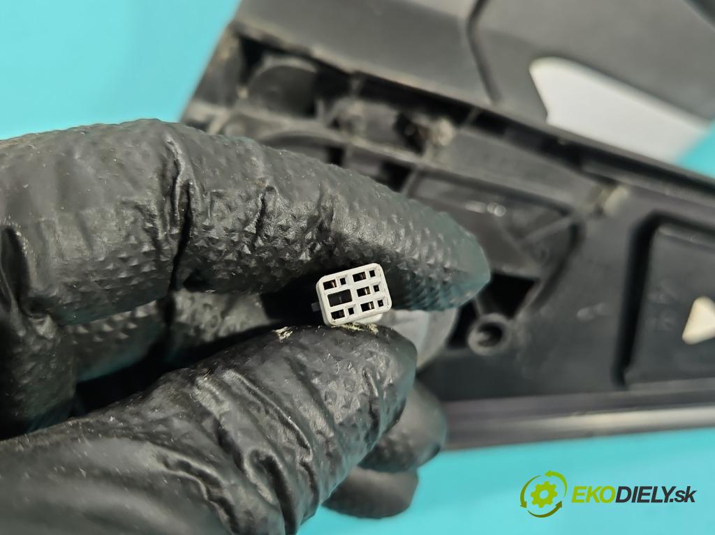 Mitsubishi Colt Z30 VI 2004-2012 1.3 16V 95 HP manual 70 kW 1332 cm3 5- zrkadlo ľavé  (Kľučka dverí ostatné)