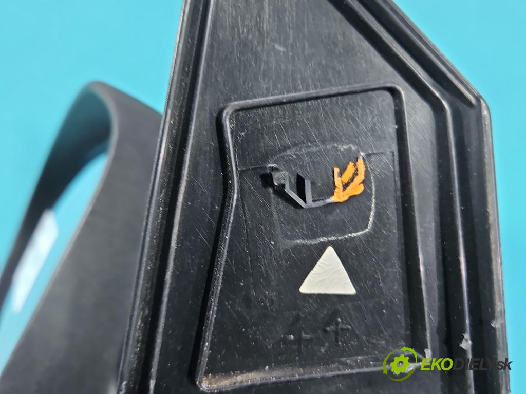 Mitsubishi Colt Z30 VI 2004-2012 1.3 16V 95 HP manual 70 kW 1332 cm3 5- zrkadlo ľavé  (Kľučka dverí ostatné)