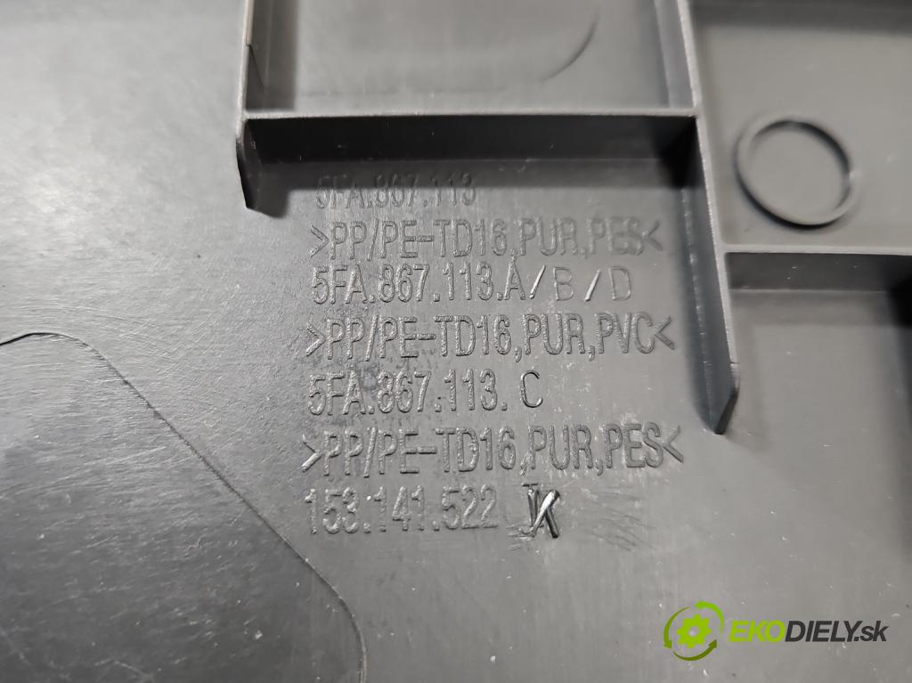 Cupra Formentor 20- 1.5 TSI 150 HP automatic 110 kW 1498 cm3 5- Čalounictví: dvere predné ľavé