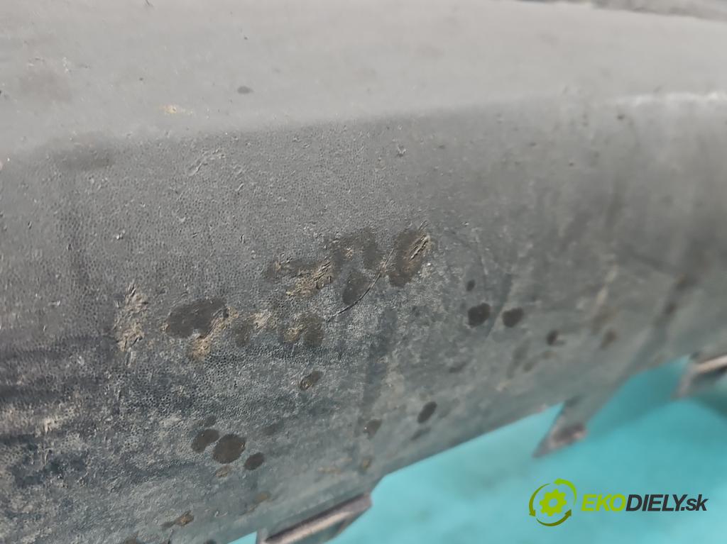 Renault Trafic III 2014 - 2.0 dci 120 HP manual 88 kW 1997 cm3 5- nárazník predné 620223380R (Kľučka dverí ostatné)